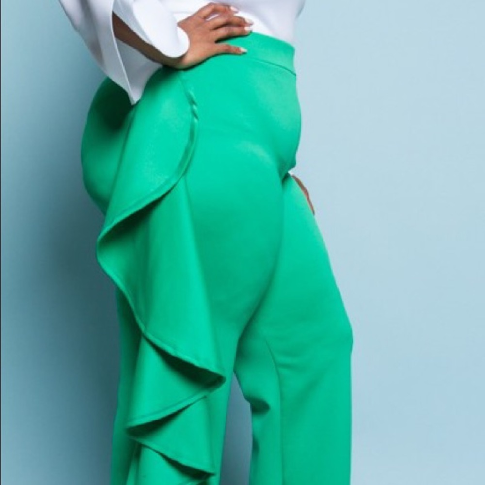The Rio Grande Ruffle Pants by Quum - Picture 2 of 2